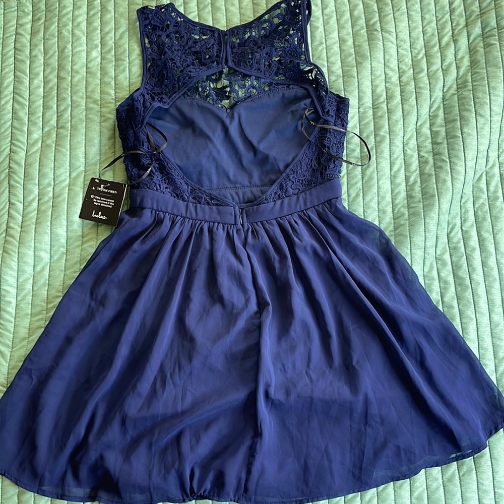 NWT lulus lace front dress flaws